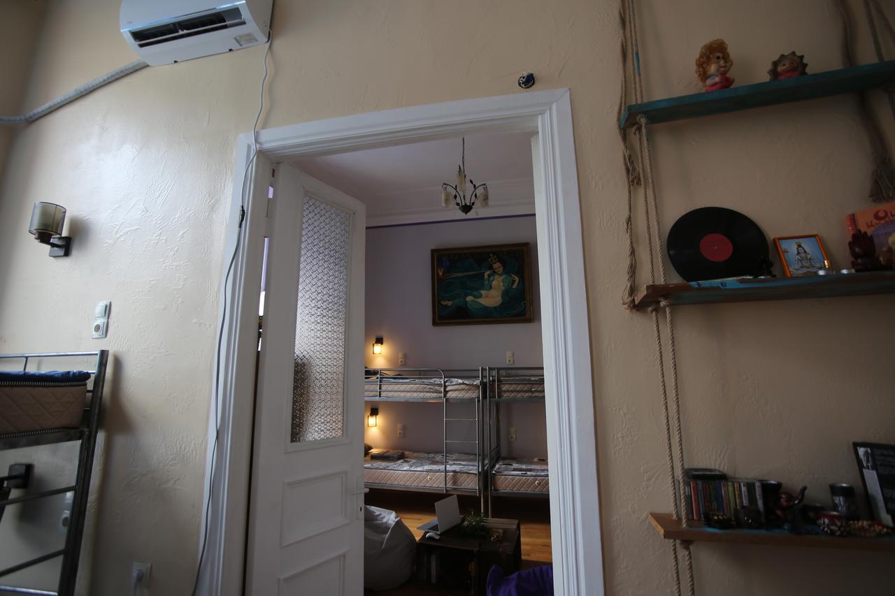 Lilus Hostel 바투미 외부 사진